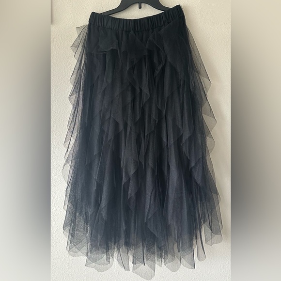 ‼️50% OFF CLEARANCE‼️ A-line Long Ruffle Tulle Skirt - Picture 4 of 4